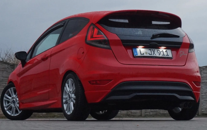 Ford Fiesta cena 22999 przebieg: 130000, rok produkcji 2014 z Kępno małe 172